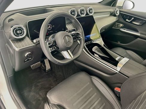 Certified 2026 Mercedes-Benz GLC 300 image 9
