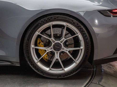 Used 2024 Porsche 911 GT3 image 9