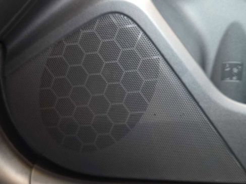 Used 2024 Subaru Crosstrek 2.0i image 29