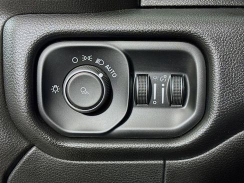 Used 2020 RAM 2500 Tradesman image 12