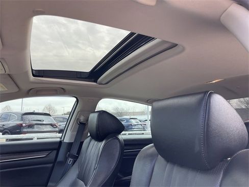 Certified 2022 Honda Accord Touring image 24