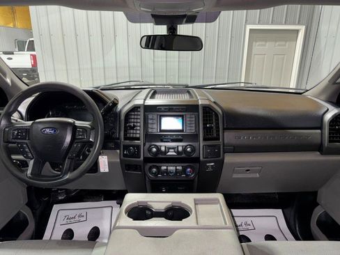 Used 2020 Ford F250 XL w/ Power Equipment Group image 17