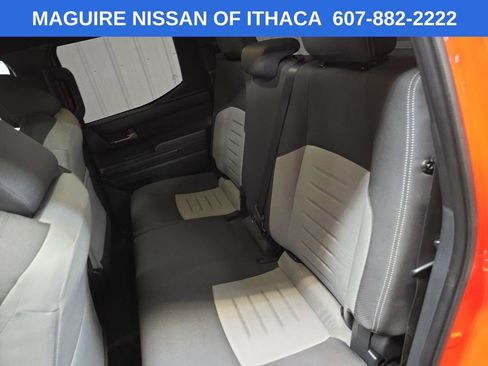 Used 2024 Toyota Tacoma TRD Off-Road AWD/4WD image 31
