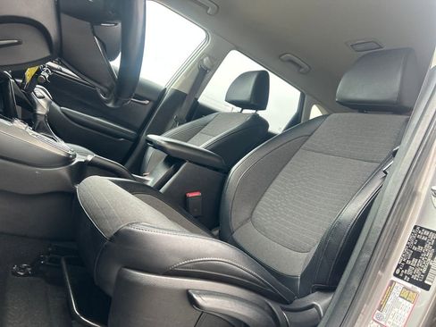 Used 2021 Kia Seltos S image 8