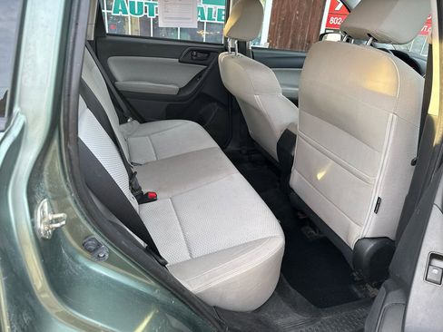 Used 2017 Subaru Forester 2.5i image 12