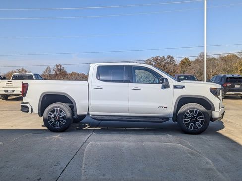 New 2026 GMC Sierra 1500 AT4 w/ AT4 Premium Package image 6