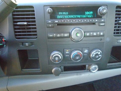 Used 2009 Chevrolet Silverado 1500 W/T image 12