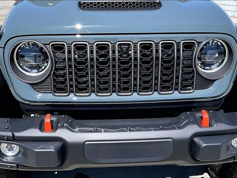 New 2026 Jeep Gladiator Mojave image 30
