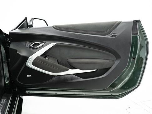 Used 2020 Chevrolet Camaro ZL1 image 22