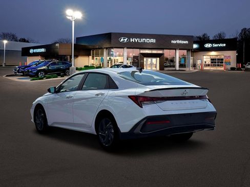 New 2026 Hyundai Elantra Sport image 5