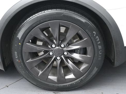 Used 2018 Tesla Model X 75D AWD/4WD image 38