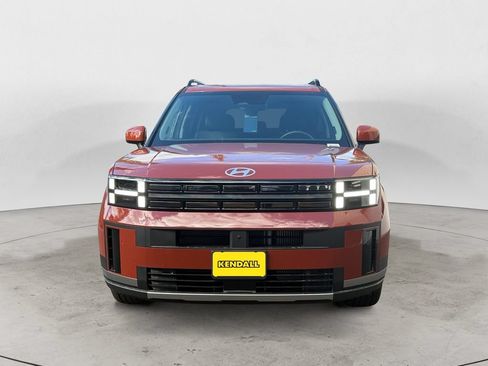 Used 2025 Hyundai Santa Fe Limited AWD/4WD image 2