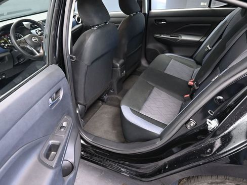 Used 2025 Nissan Versa SV FWD image 15