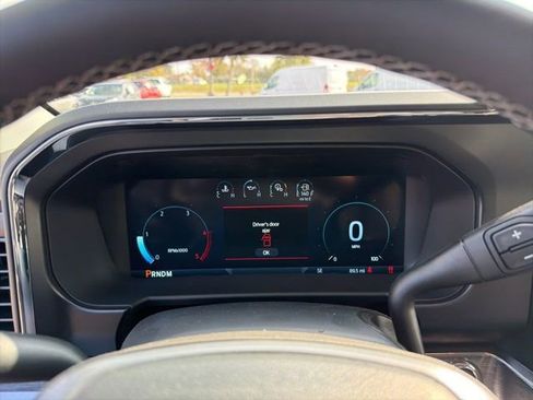 New 2025 Ford F250 Lariat w/ Chrome Package image 22