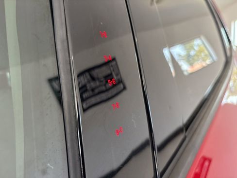 Used 2020 Ford Escape SE image 32