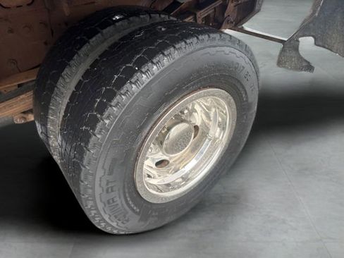 Used 2012 GMC Sierra 3500 W/T w/ Snow Plow Prep Package image 9