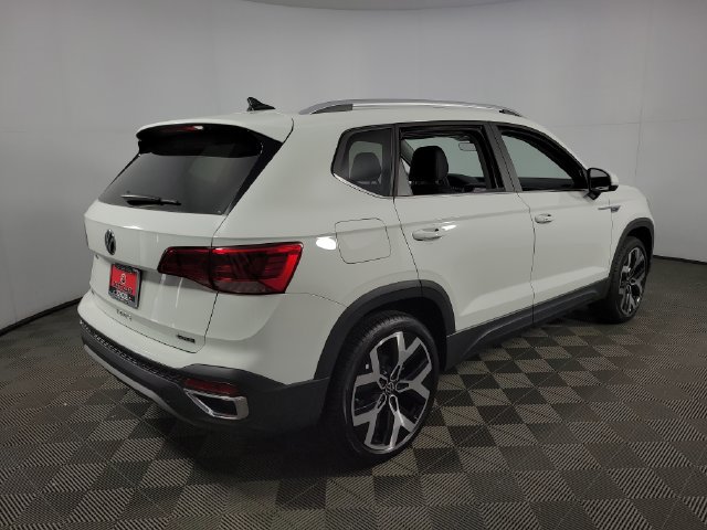 Used 2023 Volkswagen Taos SEL AWD/4WD image 8