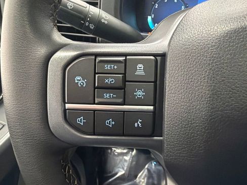Used 2025 Ford F150 Lariat w/ Equipment Group 502A High AWD/4WD image 32