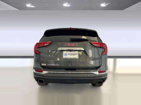 Used 2019 GMC Terrain SLT w/ Preferred Package image 10