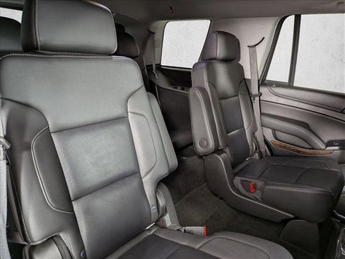 Used 2018 Chevrolet Tahoe LT image 23