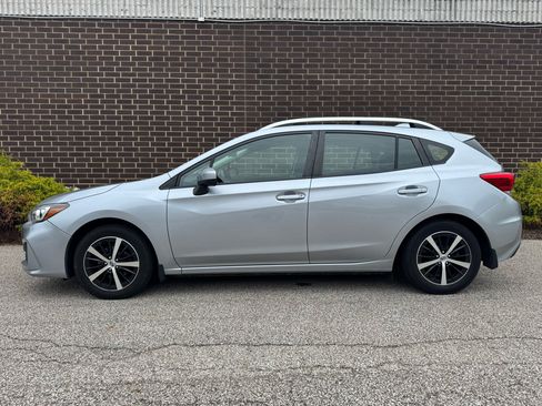 Used 2019 Subaru Impreza 2.0i Premium w/ Eyesight & BSD/Rcta & SRF image 24
