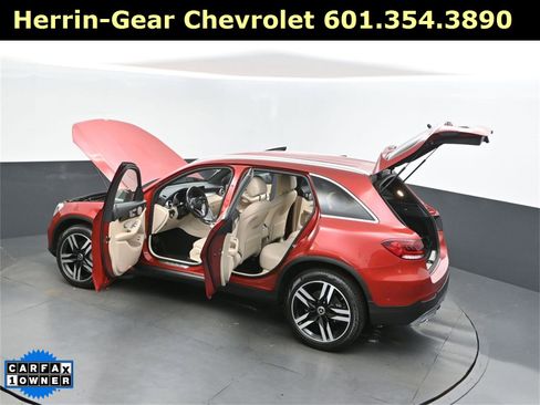 Used 2021 Mercedes-Benz GLC 300 image 48
