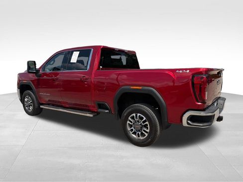 Used 2022 GMC Sierra 2500 SLE w/ SLE Convenience Package AWD/4WD image 4