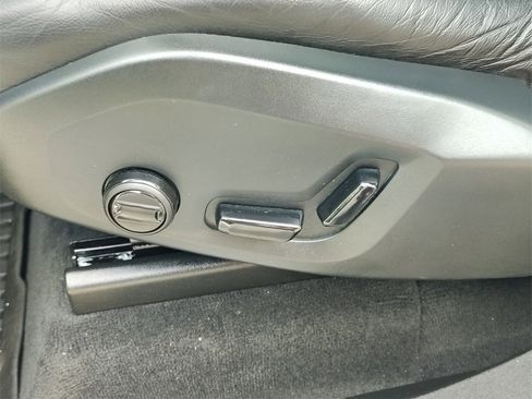 Certified 2023 Volvo XC90 B5 Core w/ Protection Package Premier image 11