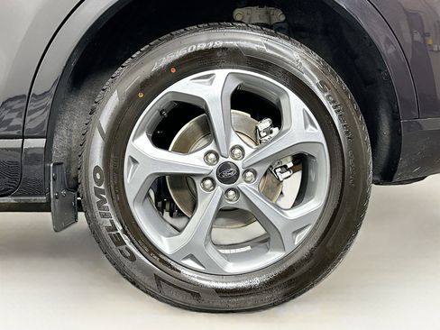 Used 2024 Ford Escape ST-Line image 11