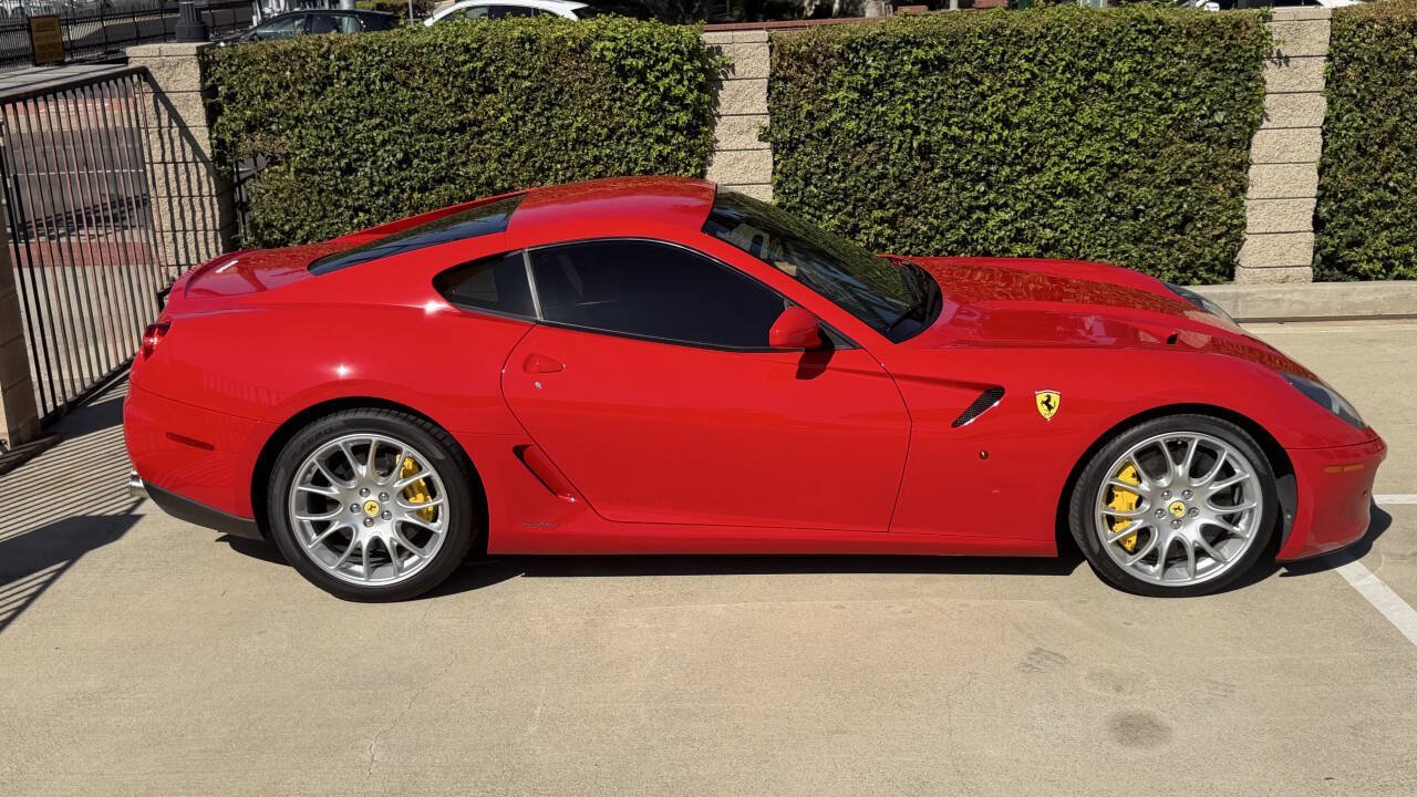 Used 2007 Ferrari 599 GTB Fiorano RWD image 26