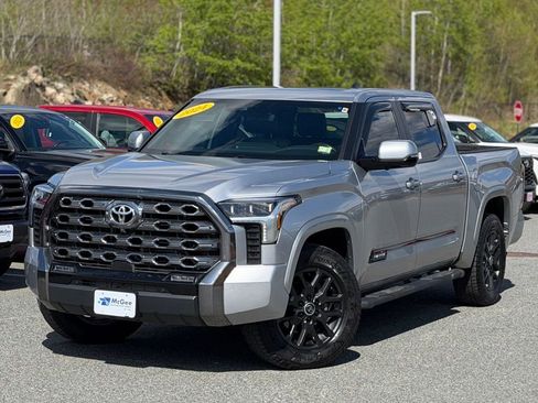 Used 2024 Toyota Tundra Platinum AWD/4WD image 1