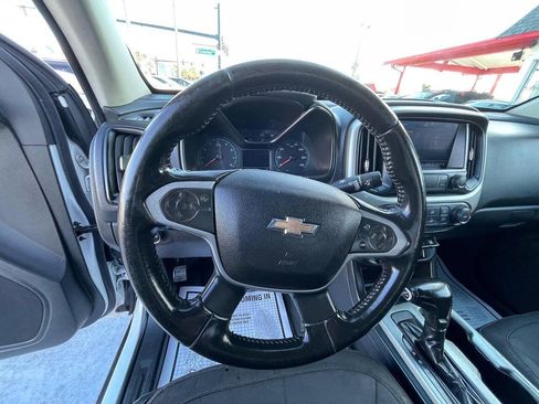 Used 2021 Chevrolet Colorado LT w/ Fleet Safety Package RWD image 9