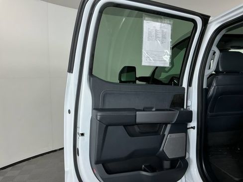 Used 2025 Ford F450 Lariat w/ FX4 Off-Road Package AWD/4WD image 30