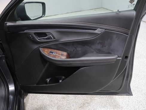 Used 2014 Chevrolet Impala LT w/ Premium Seating Package FWD image 23