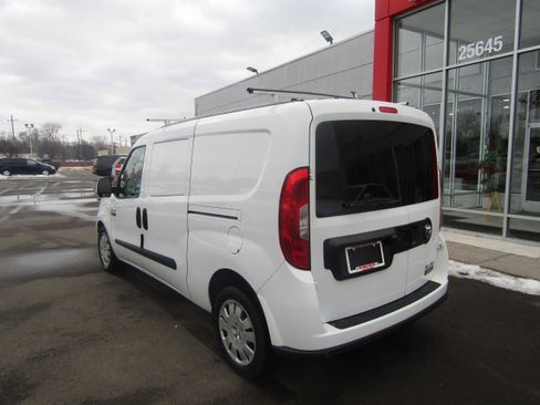 Used 2019 RAM ProMaster City Tradesman SLT image 8