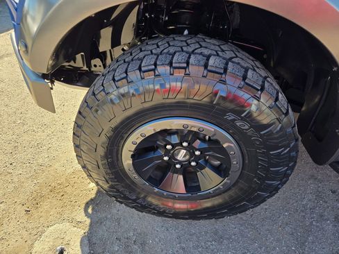 Used 2018 Ford F150 Raptor w/ Equipment Group 802A Luxury image 34