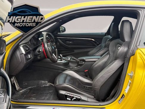 Used 2018 BMW M4 Coupe RWD image 16
