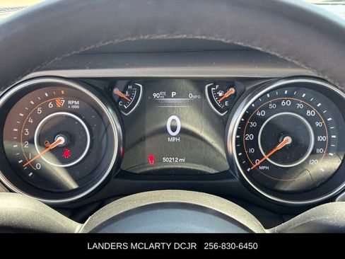 Used 2023 Jeep Gladiator Sport image 25