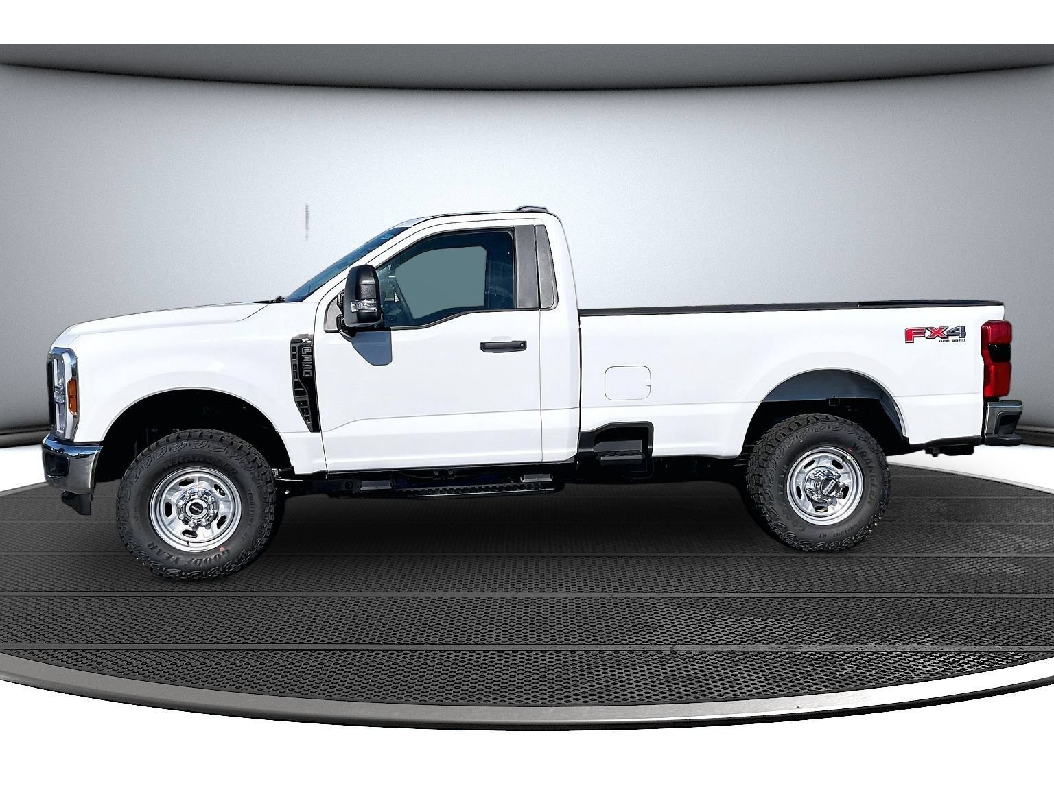 New 2027 Ford F350 XL w/ 360-Degree Camera Package AWD/4WD image 19