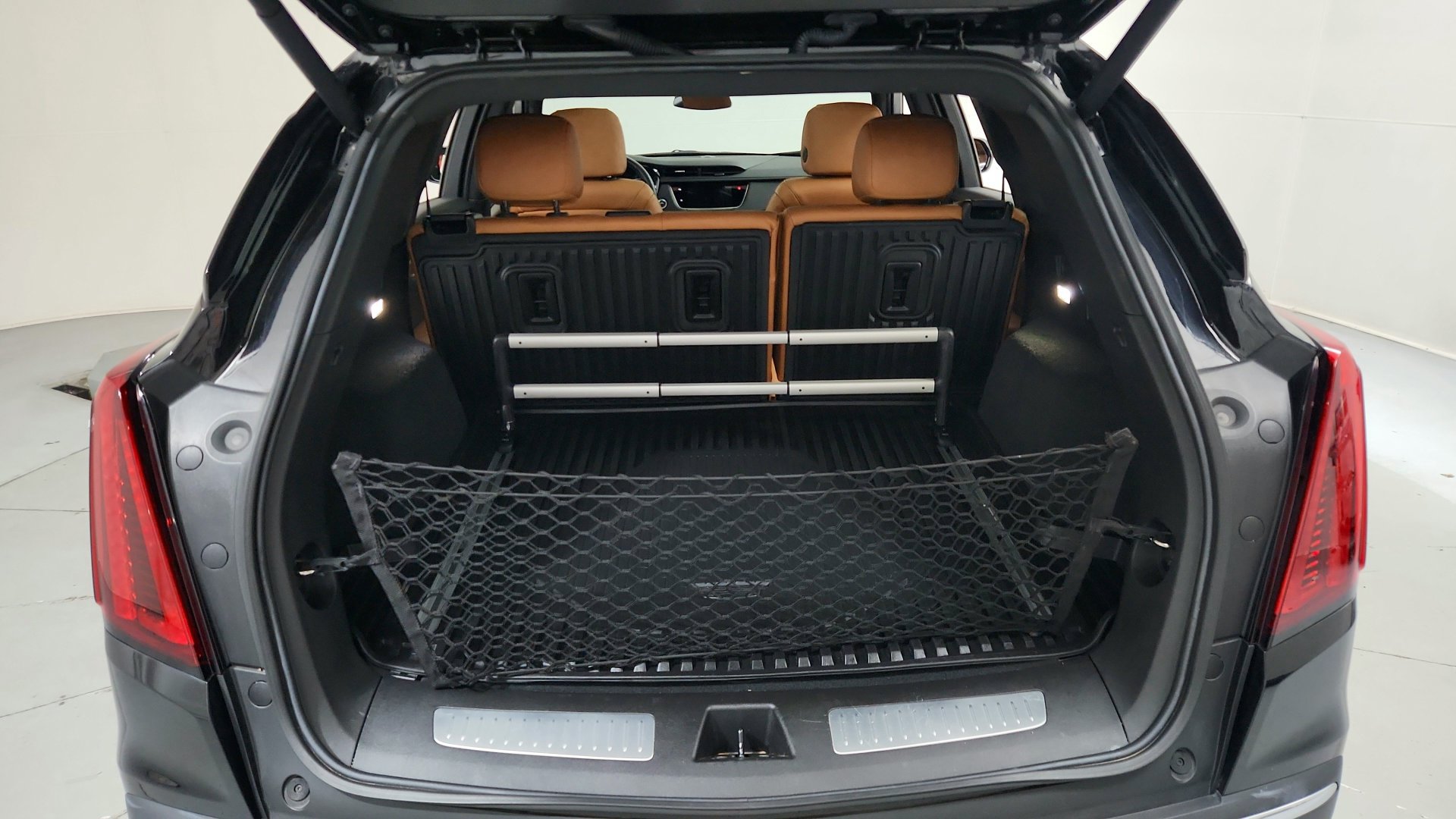 Used 2024 Cadillac XT5 Premium Luxury w/ LPO, Floor Liner Package FWD image 26
