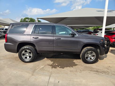 Used 2018 Chevrolet Tahoe LT AWD/4WD image 9