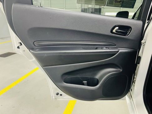 Used 2022 Dodge Durango GT image 28