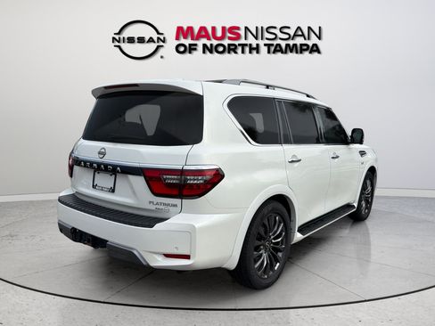 Used 2022 Nissan Armada Platinum w/ Captain's Chairs Package RWD image 8