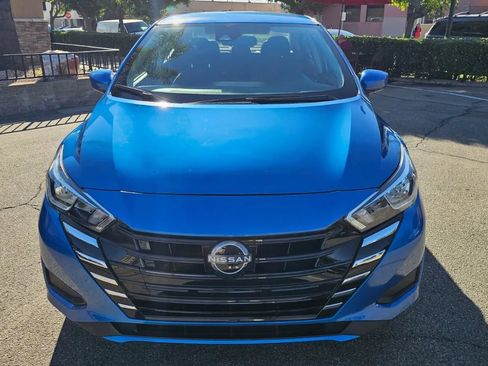 Used 2023 Nissan Versa SV FWD image 2