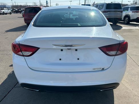Used 2015 Chrysler 200 S w/ Comfort Group image 6