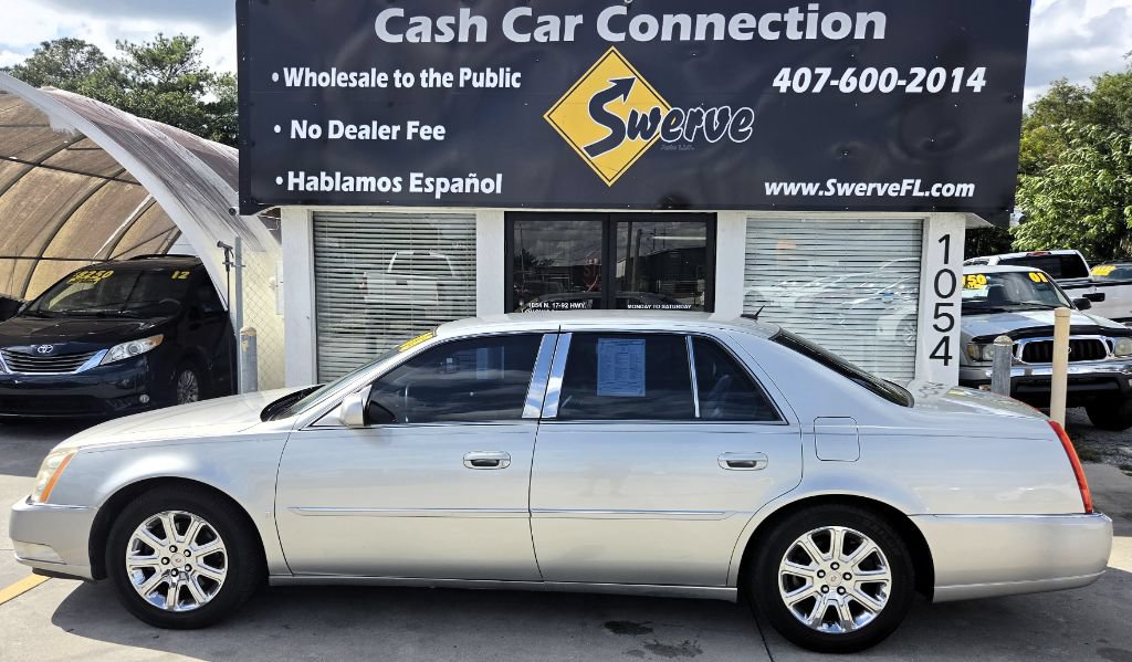 Used 2008 Cadillac DTS FWD image 9