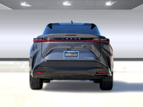 Certified 2023 Lexus RZ 450e Premium w/ Technology Package AWD/4WD image 9