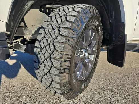 Used 2023 Toyota Tacoma SR5 image 30