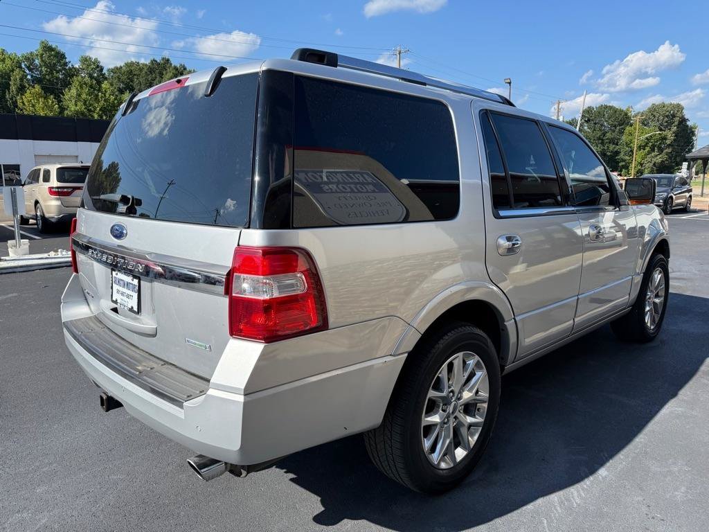 Used 2017 Ford Expedition Limited w/ Equipment Group 301A RWD image 5