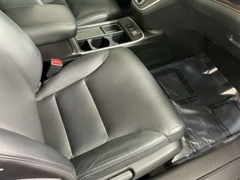 Used 2015 Honda CR-V EX-L image 14